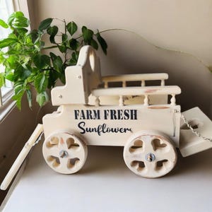 Upcycled Wooden Wagon Planter – Farmhouse Style Garden Cart, Rustic Outdoor Planter, Vintage Flower Wagon, Handmade Cottagecore Decor