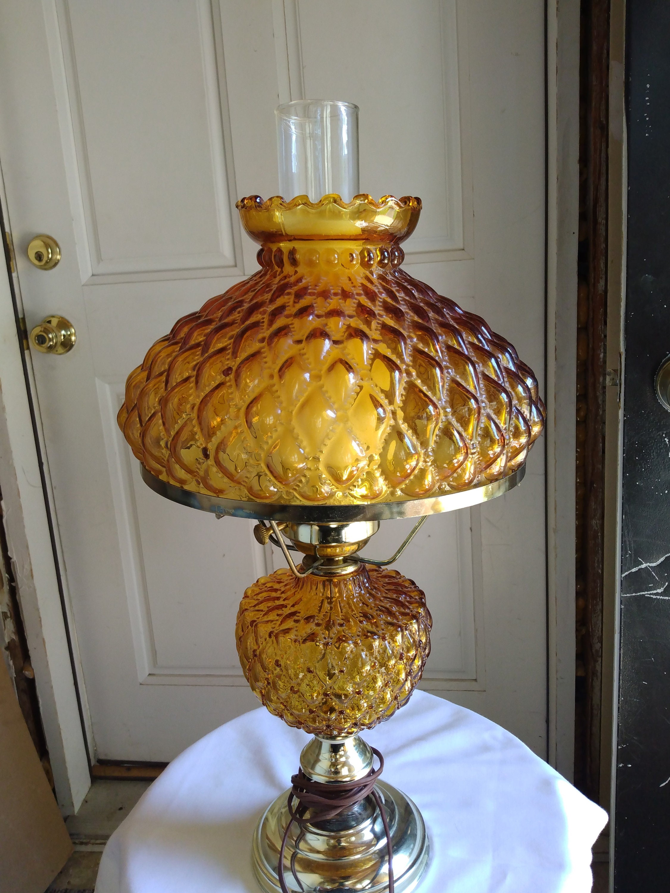 VINTAGE Lamp Fenton Style Quilted Amber Hurricane Glass GWT