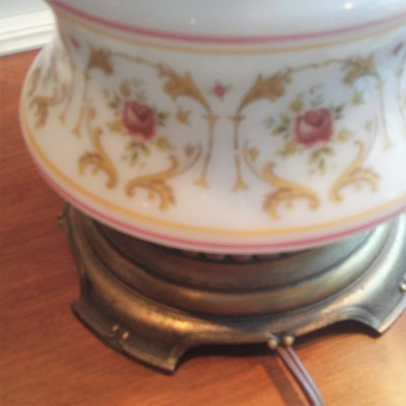 VINTAGE GWTW Lamp Romantic Victorian Parlor Lamp Abigail Adams Style CountryFarmhouse Decor 1978 Quoizel Lamp