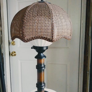 VINTAGE Faux Bamboo Lamp Mid Century Modern Lamp Coastal Chic Lamp Tropical Themed Table Lamp Asian Inspired Umbrella Light Fixture image 2