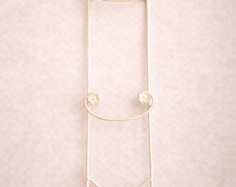 Estante de pared de hierro forjado blanco roto con diseño shabby chic vintage para decoración del hogar