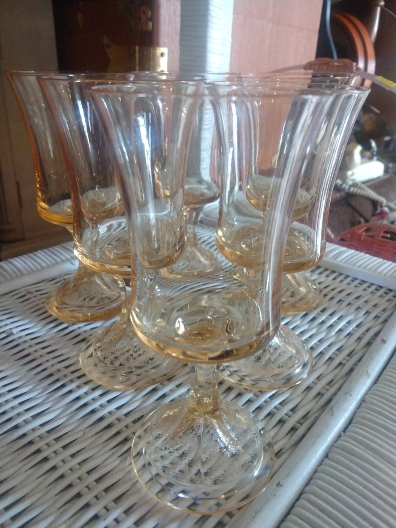 VINTAGE Misty Yellow Water Glasses Elegant Wine Glasses, Home Decor Set of 6 5 3/4 image 4