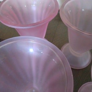 VINTAGE Satin Pink Frosted Glass Dessert Glasses Set of 4 Dessert Glasses, Home Decor image 5