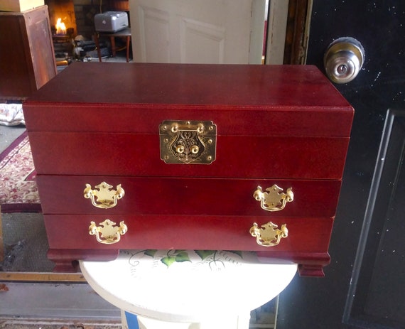 VINTAGE Oriental Jewelry Box// Rosewood Jewelry B… - image 1