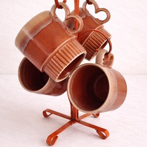 "4er Set MCM ""Zimt Tropfglasur"" Kaffeetassen - Vintage Keramik Mid Century Modern Style Rustikal Retro Küchendekoration 70er Jahre Erdton."