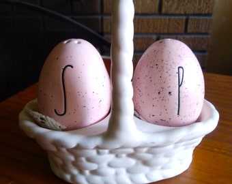 RAE DUNN Easter Egg Salt and Pepper Shakers