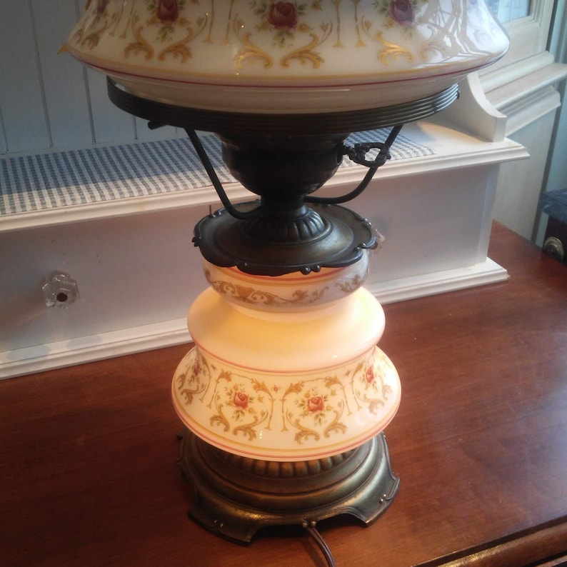 VINTAGE GWTW Lamp Romantic Victorian Parlor Lamp Abigail Adams Style CountryFarmhouse Decor 1978 Quoizel Lamp