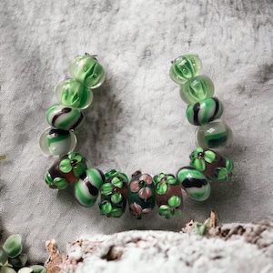 15 piece set Handcrafted Fine, Murano Lampwork Glass Flower Beads 12-14 mm