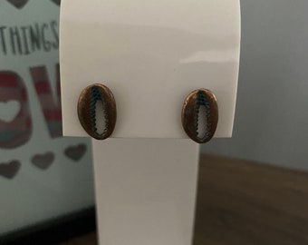Small Shell Stud Earrings