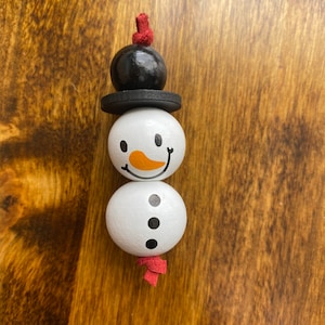 Set of 4 Snowman Wooden Beads (20mm)