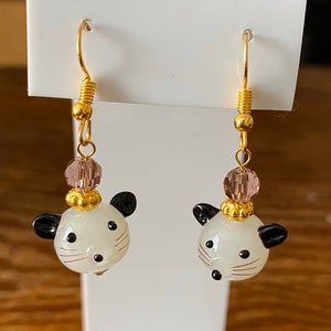 Glass Beads Kitten Cat Dangle Lampwork Beaded Earrings