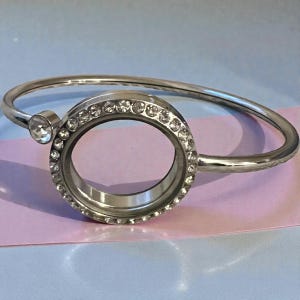 Personalized Stainless Steel 25mm Crystal and Plain Memory Living Floating Charm Locket Bracelet
