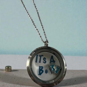 Personalized Stainless Steel Waterproof Living Memory Floating Charm Matte Round Glass Locket Pendant Necklace.
