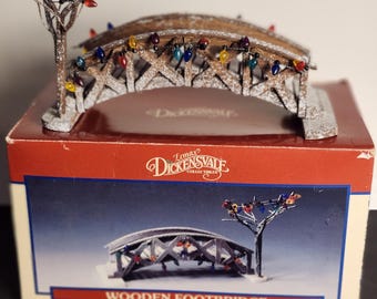 Pont en bois Lemax Village Collection vintage 1991 par Dickensvale Collection # 24035