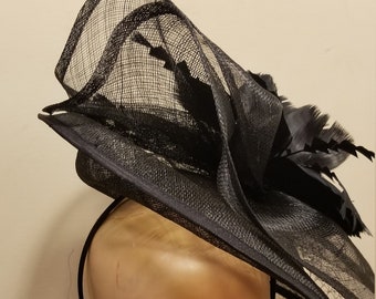 Large Black Kentucky Derby Fascinator - Funeral Hat, Kentucky Derby Hat, Race Hat, Tea Party Hat, Bridal Hat, Hat with veil, Fancy Hat