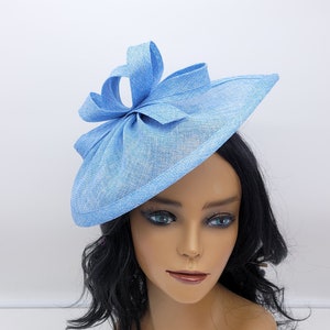 Light Blue Kentucky Derby Fascinator Hat - Wedding Hat, Kentucky Derby Hat, Race Hat, Bridal Hat, Church Hat, Easter Hat