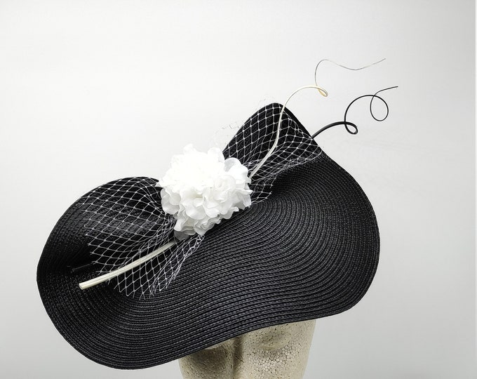 Black and White Kentucky Derby Hat - Large Saucer,  Funeral, Race Hat, Tea Party Hat, Bridal Hat, Fancy Hat