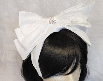 White Wedding Headband Fascinator- Wedding Headband, Kentucky Derby Hat, Bridal Hat, Church Hat, Easter Hat, Baptism