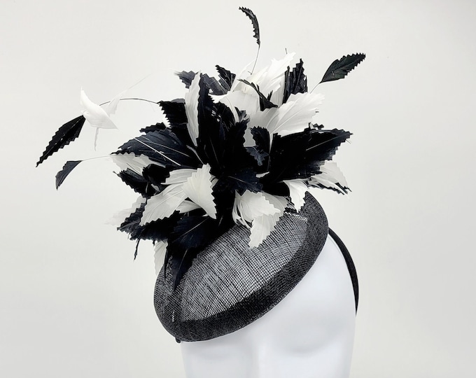 Black and White Kentucky Derby  Fascinator, Race Hat, Tea Party Hat, Bridal Hat, Fancy Hat