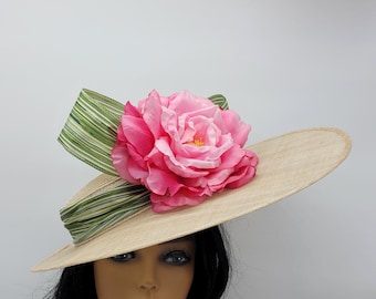 Tan Blush Fascinator Hat - Wedding Hat, Kentucky Derby Race, Vintage