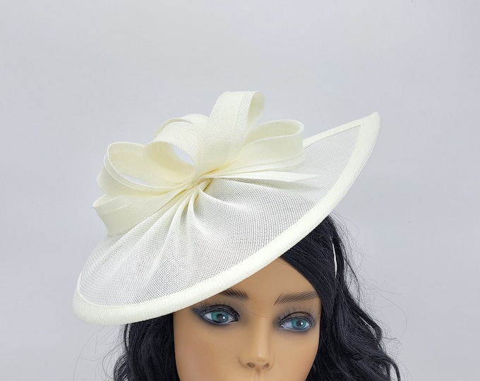 Ivory Fascinator Hat - Wedding Hat, Kentucky Derby Hat, Race Hat, Fancy Hat