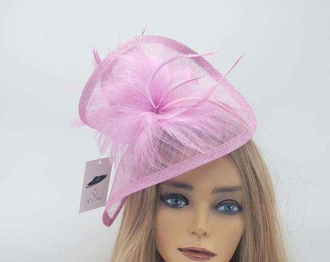 Pale lilac Lavender Kentucky Derby Fascinator - Lavender Wedding Hat , Race Hat, Bridal Shower, Church Hat, Easter Hat