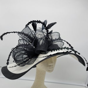 Large Black and white Kentucky Derby Hat - Black and White Hat, Funeral, Race Hat, Tea Party Hat, Bridal Hat, Fancy Hat