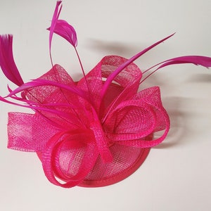 Hot Pink Kentucky Derby Fascinator - Fuchsia Girls Fascinator,  Wedding Hat, Bridesmaids Fascinator, Tea party, Royal Ascot, Race Hats