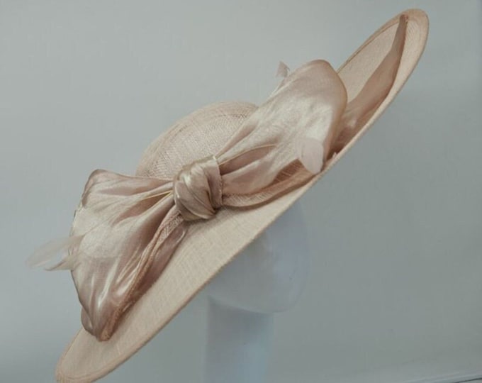 Tan Blush Fascinator Hat - Wedding Hat, Kentucky Derby Race, Vintage