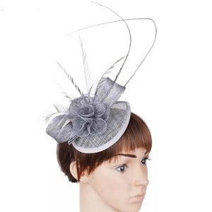 Silver Gray fascinator Hat - Wedding Hat, Kentucky Derby Hat, Race Hat, Tea Party Hat, Bridal Hat, Church Hat, Fancy Hat