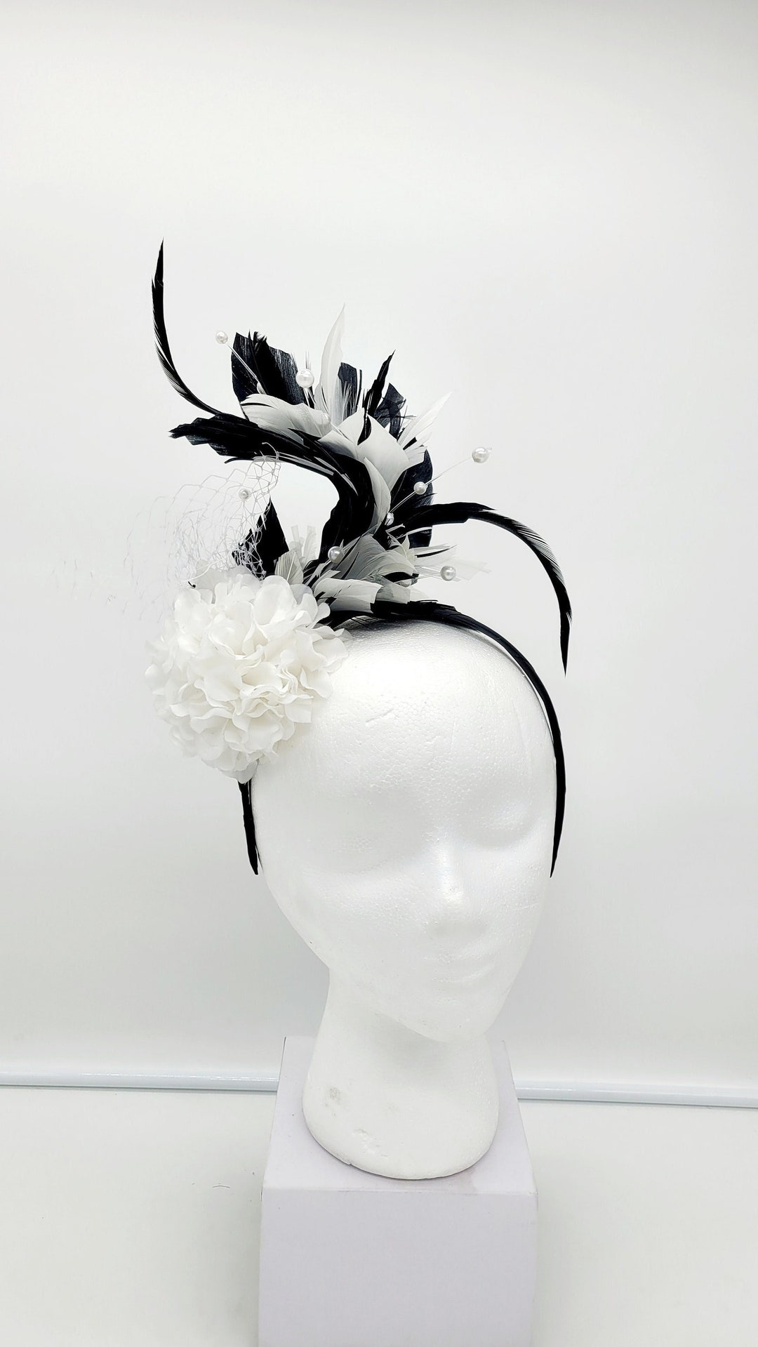Black and White Kentucky Derby Headband: Feathered Tea Party  display picture 1