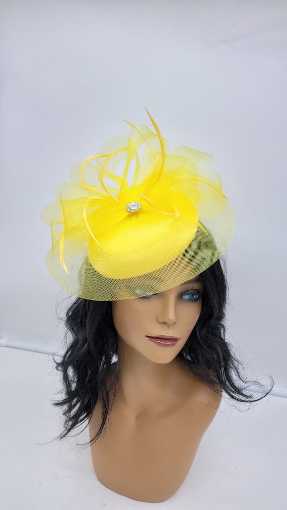 Buy Yellow Kentucky Derby Fascinator: Elegant Wedding & Tea  display picture 1
