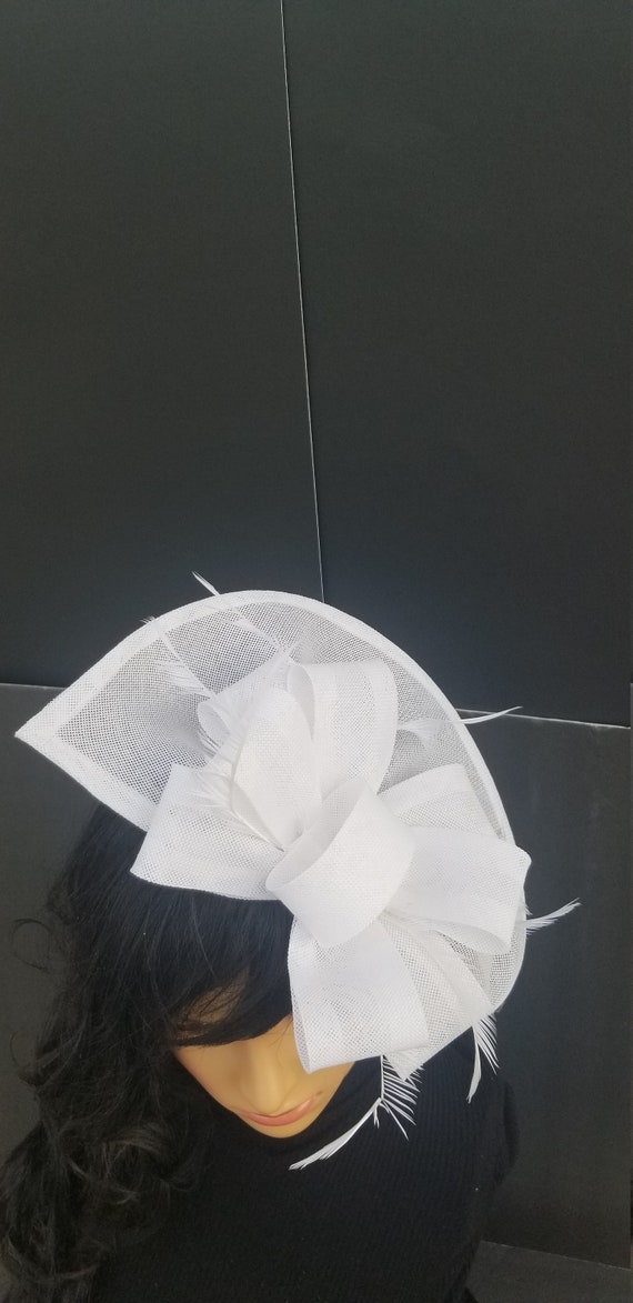 white fascinator hat