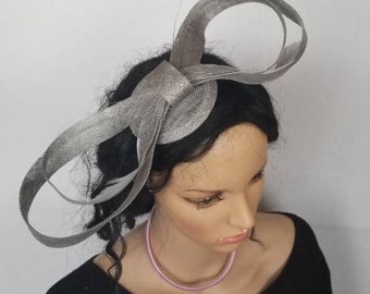 Silver Gary Fascinator Hat