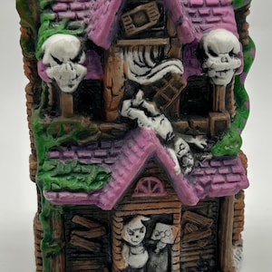Vintage Ceramic Haunted House Figurine – 5&quot; Halloween Decor