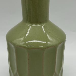 Vintage Olive Green Ceramic Vase – Mid Century Modern Cottagecore Home Décor