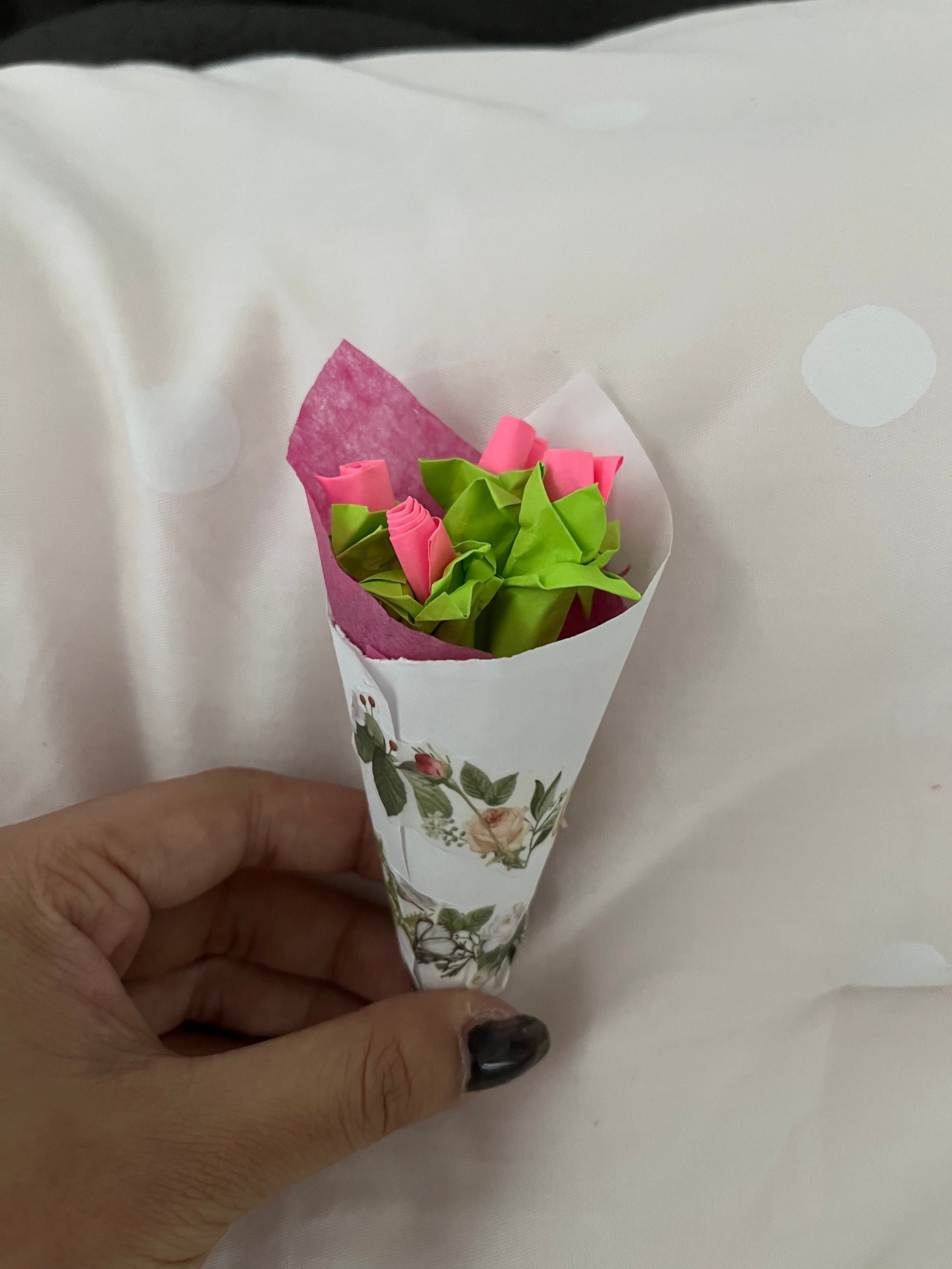 Make Your Own Paper Flower Bouquet – Summer Space Studio