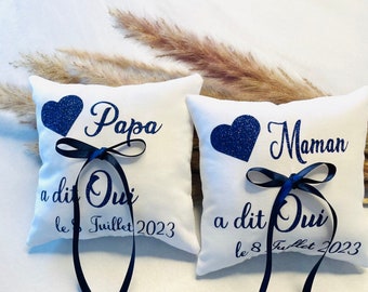 Trouwringhouder Papa Mama zei ja glitterblauw gepersonaliseerd trouwringkussen met datum