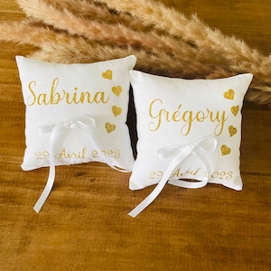 Cuscini x2 portafedi personalizzabili bianco e oro paillettes oro tema nomi data papà mamma