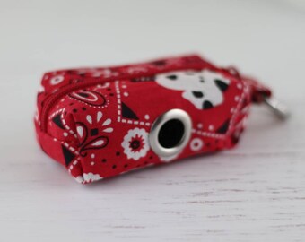 Dog Walking Accessories, Waste Bag Dispenser with Zipper and Clip, Reusable Poop Bag Holder, Puppy Lead Accessory,  New Pet Parent Present