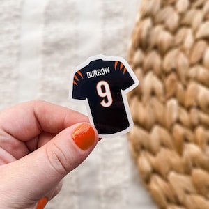 Joe Burrow Koszulka Cincinnati Bengals 9 Quarterback Vinyl Wodoodporna Piłka Nożna Naklejka Naklejki na Laptopa Naklejki na Butelki Naklejka na Samochód