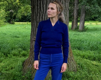 Vintage 1970&#39;s Varsity Letterman&#39;s V-Neck Wool Sweater / S to M