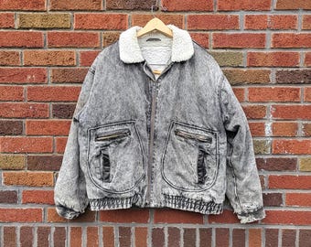 Vintage Denim Sherpa Trucker Jean Jacket / Large Coat / Distressed