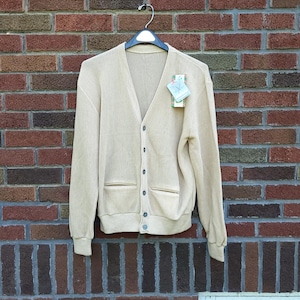Vintage 1970&#39;s style McBriar NWT Deadstock Knit Acrylic Cardigan Sweater / Medium
