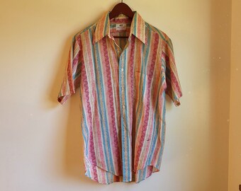 Vintage 1970's Van Heusen Patterned Soft Poly Button Down Shirt / M to L