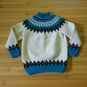 Vintage Youth Icelandic Hand Knit Wool / Acrylic Sweater / 7t to 10t / Nordic
