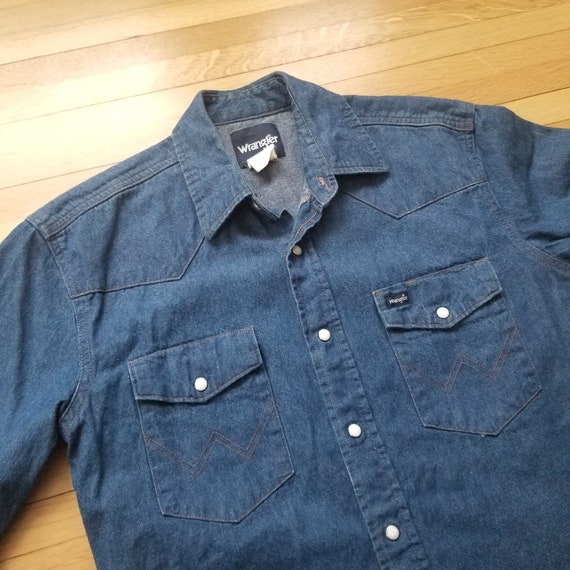 Vintage 1970's Wrangler Denim Button Shirt / Men's