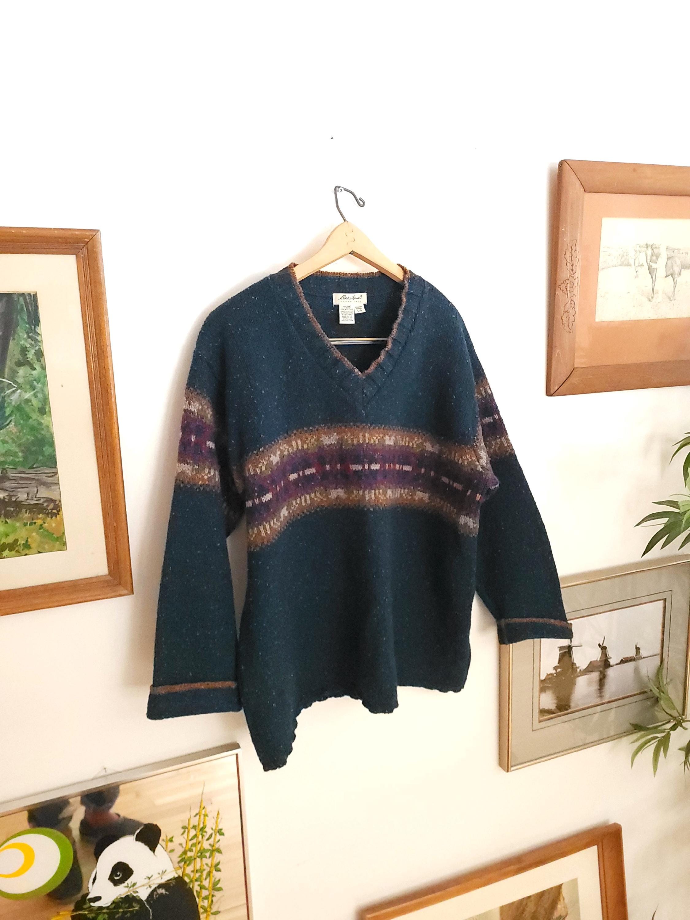 Vintage 1990's Eddie Bauer Women's Wool V-neck Heavy Sweater (L to