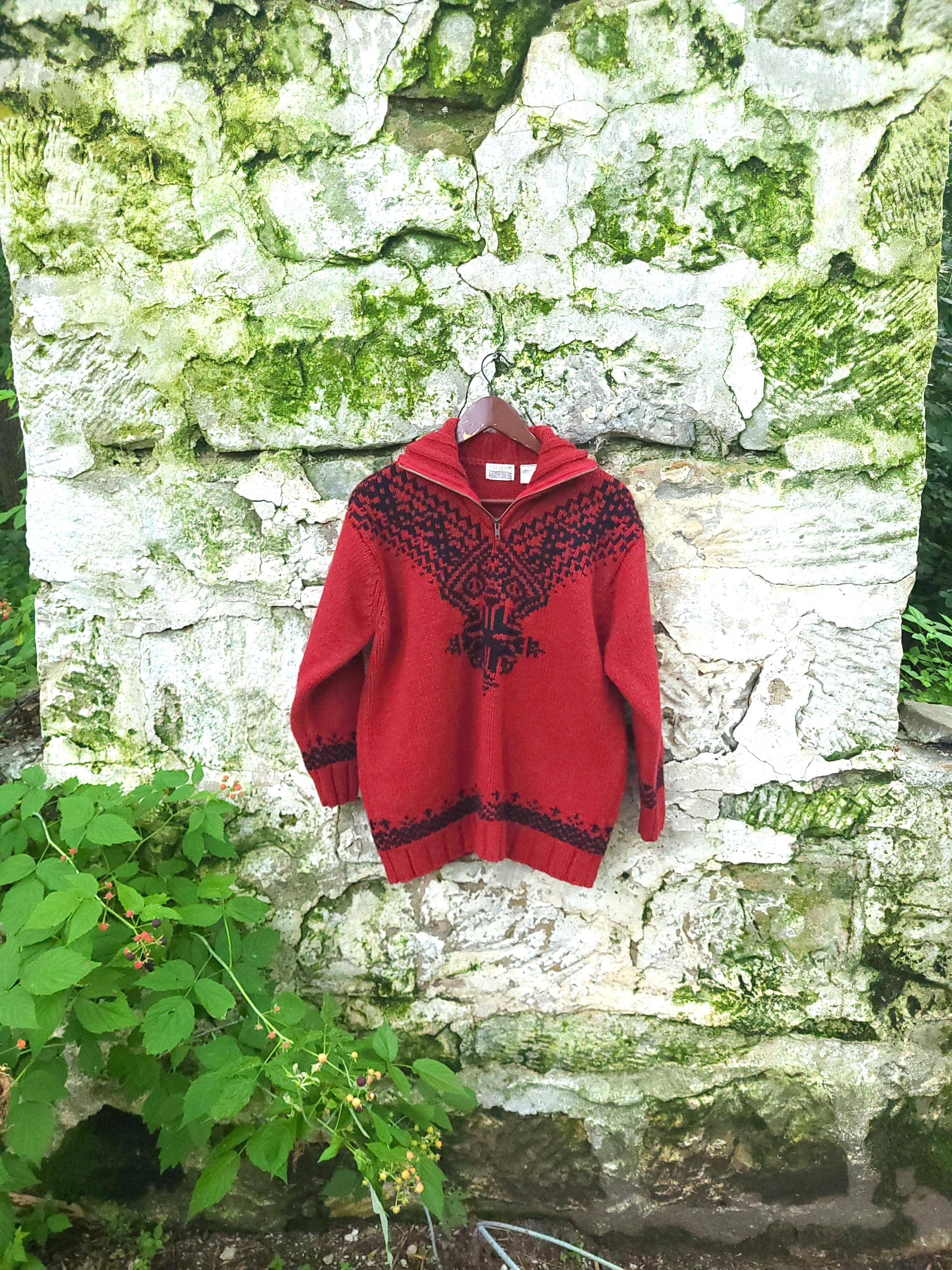Early 2000s Sweater - Etsy