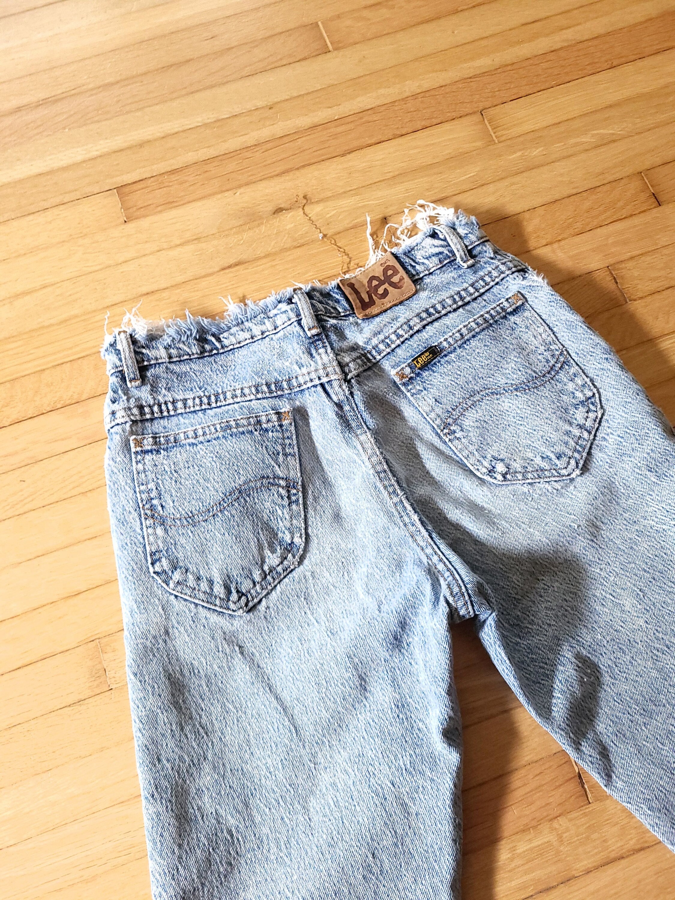 Vintage Lee Distressed Acid Washed Denim Jeans 27 x 30 to 28 x 30  Thrashed